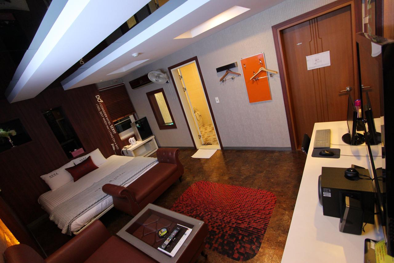 Hera Hotel Daegu Luaran gambar